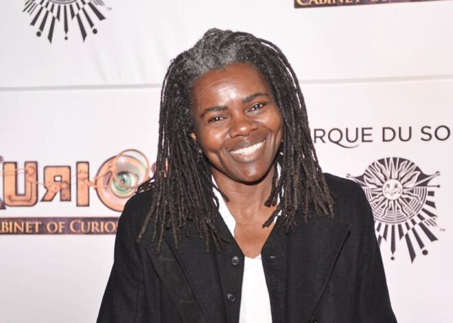 Tracy Chapman Has ‘No Intentions’ of Abandoning Her Secluded Life: ‘Fast Car’ Singer Is a Homebody in San Francisco