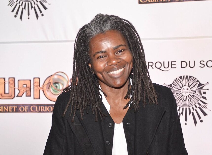 Tracy Chapman Has ‘No Intentions’ of Abandoning Her Secluded Life: ‘Fast Car’ Singer Is a Homebody in San Francisco