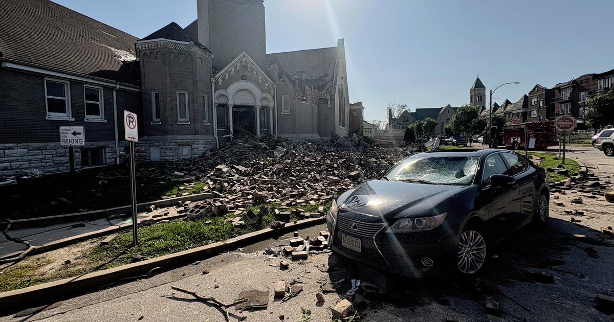 Devastating storms and tornadoes sweep through Midwest, claiming at least 21 lives: Key details inside