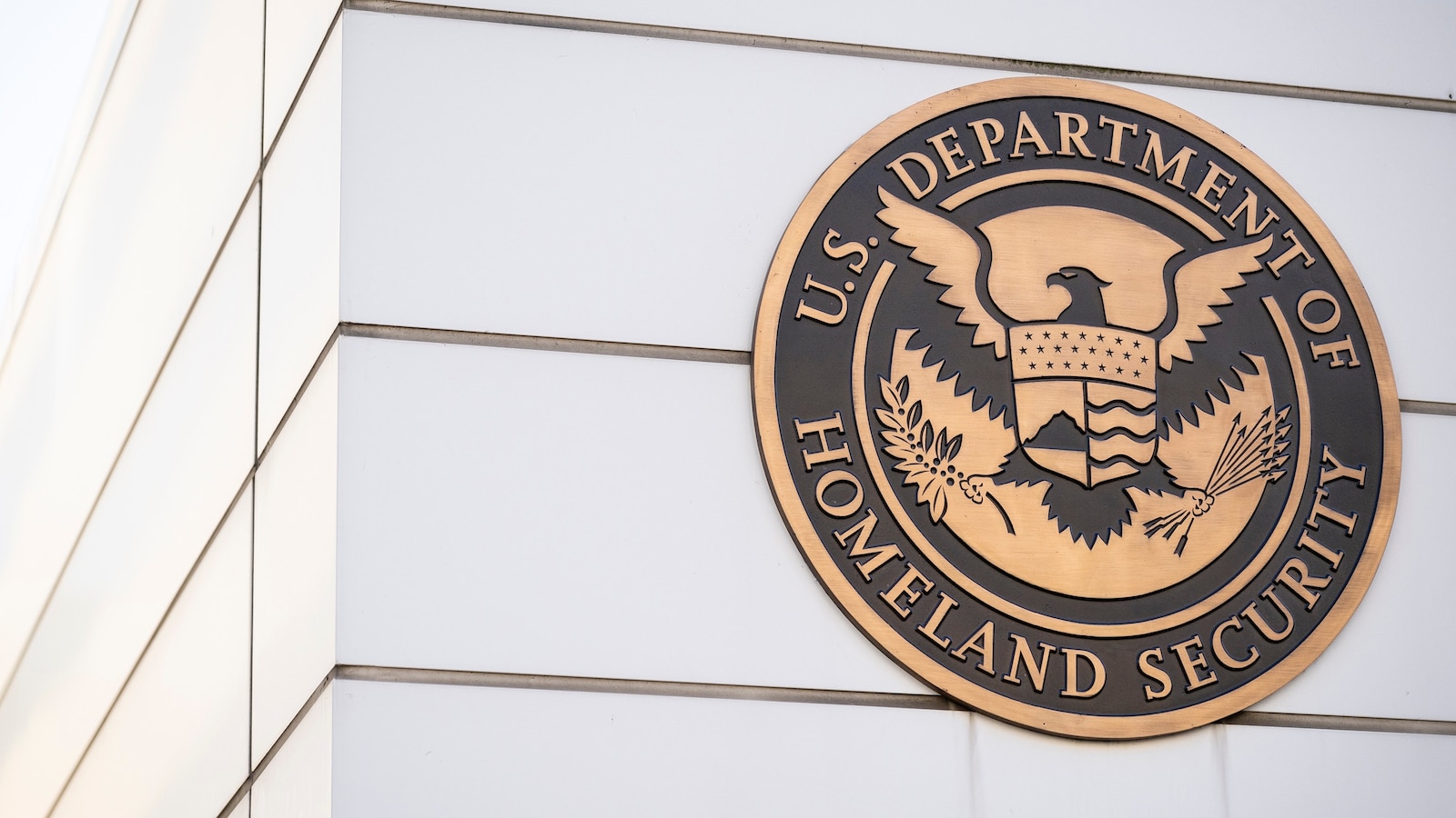 DHS and FBI Alert: Major Events May Be at Risk of Violence