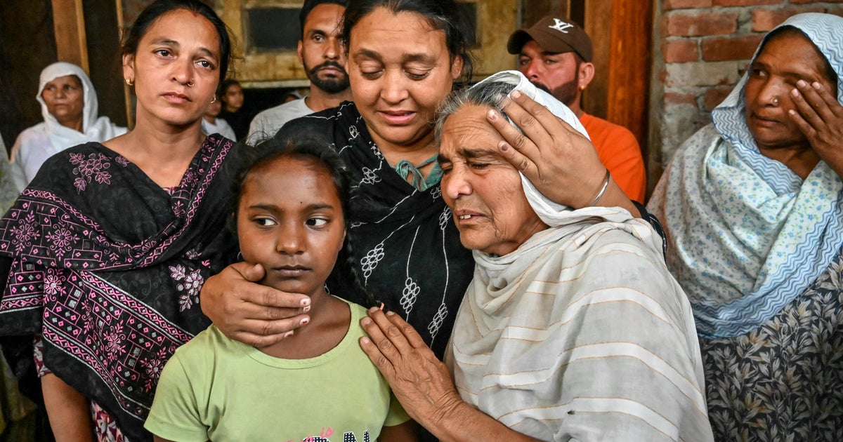 21 dead and 10 hospitalized after consuming tainted liquor in India; several arrests made