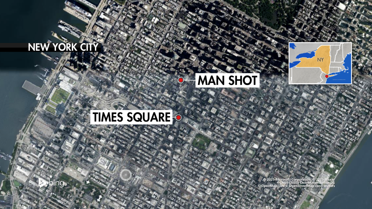 Food Vendor Shot After Times Square Confrontation With Teens, NYPD Investigating